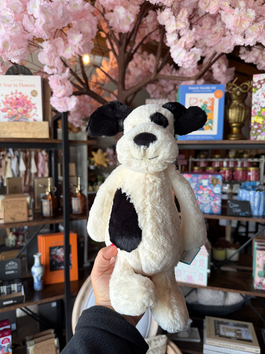 Bashful Black & Cream Puppy